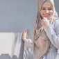 Lantaran tak kuat, Dewi Sandra pernah ingin bunuh diri. Ia merasa putus asa dengan segala usaha yang telah dilakukannya. Namun rencana tersebut akhirnya diurungkannya.  (Instagram/dewisandra)