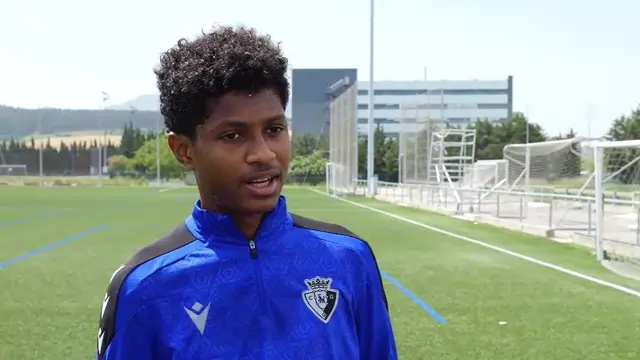 Peres Akwila Tjoe - Osasuna