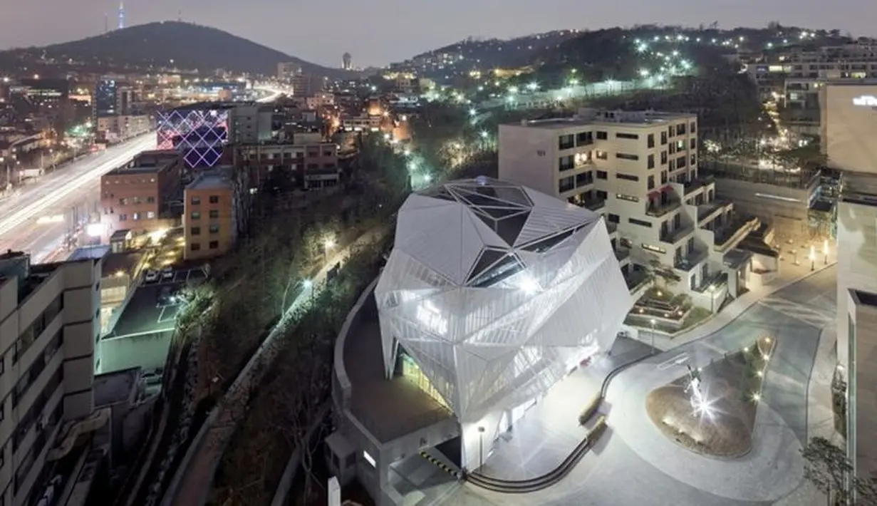 Tempat tinggal baru itu disebut-sebut cocok dengan BTS yang saat ini sudah mendapat predikat bintang. (foto: allkpop.com)