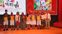 Konsisten Berkarya, SMP Don Bosco 2 Luncurkan Buku Pesona Indonesia di Panggung Dunia
