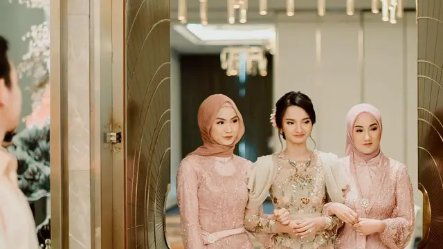 7 Momen Pertunangan Belva Devara dan Sabrina Anggraini, Penuh Kebahagiaan