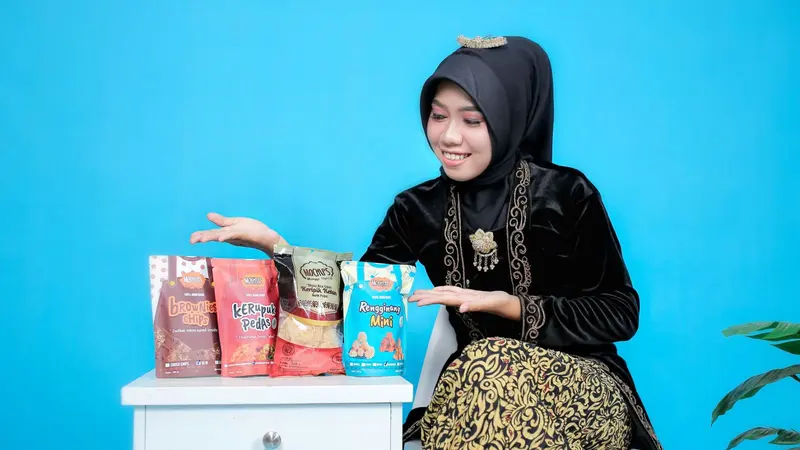 Saroh pemilik brand usaha kecil Mochips