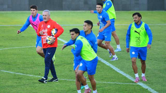 Pelatih Timnas Paraguay, Gustavo Alfaro