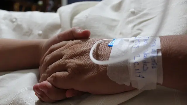 7 Tanda Kematian Menurut Medis, Dua Hal yang Tandanya Sudah Dekat Adalah Nafsu Makan Turun Drastis hingga Penumpukan Lendir di Saluran Napas (Foto: Freepik)
