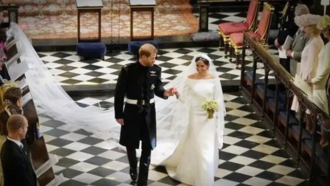 Royal Wedding/copyright AFP/Owen Humphreys