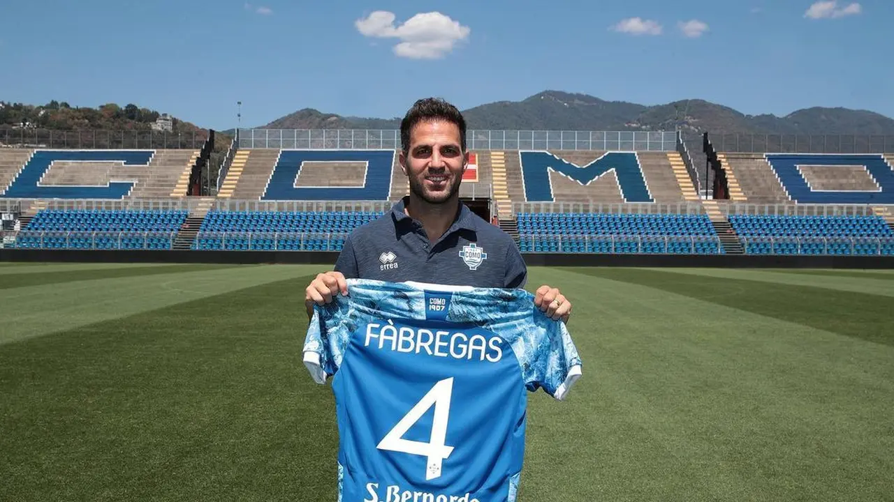 Perjalanan Karier Cesc Fabregas, Mantan Gelandang Arsenal dan Chelsea Umumkan Pensiun pada Usia 36 Tahun