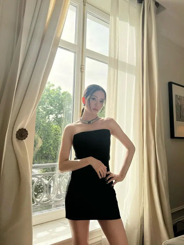8 Pesona Jisoo Blackpink saat Hadiri Cartier Gala 2022 di Madrid, Banjir Pujian