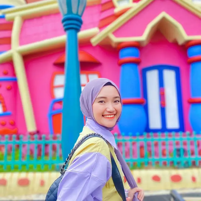 Disebut Cocok dengan Ilyas Bachtiar, Ini 6 Potret Nabila Ellisa Jebolan LIDA 2018