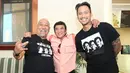 Film Warkop DKI Reborn 2 kini sudah hadir di bioskop tanah air dan dapat disaksikan oleh para penggemarnya. Berbagai kalangan di masyarakat hadir berbondong-bondong memadati bioskop untuk menyaksikan film tersebut. (Bambang E.Ros/Bintang.com)