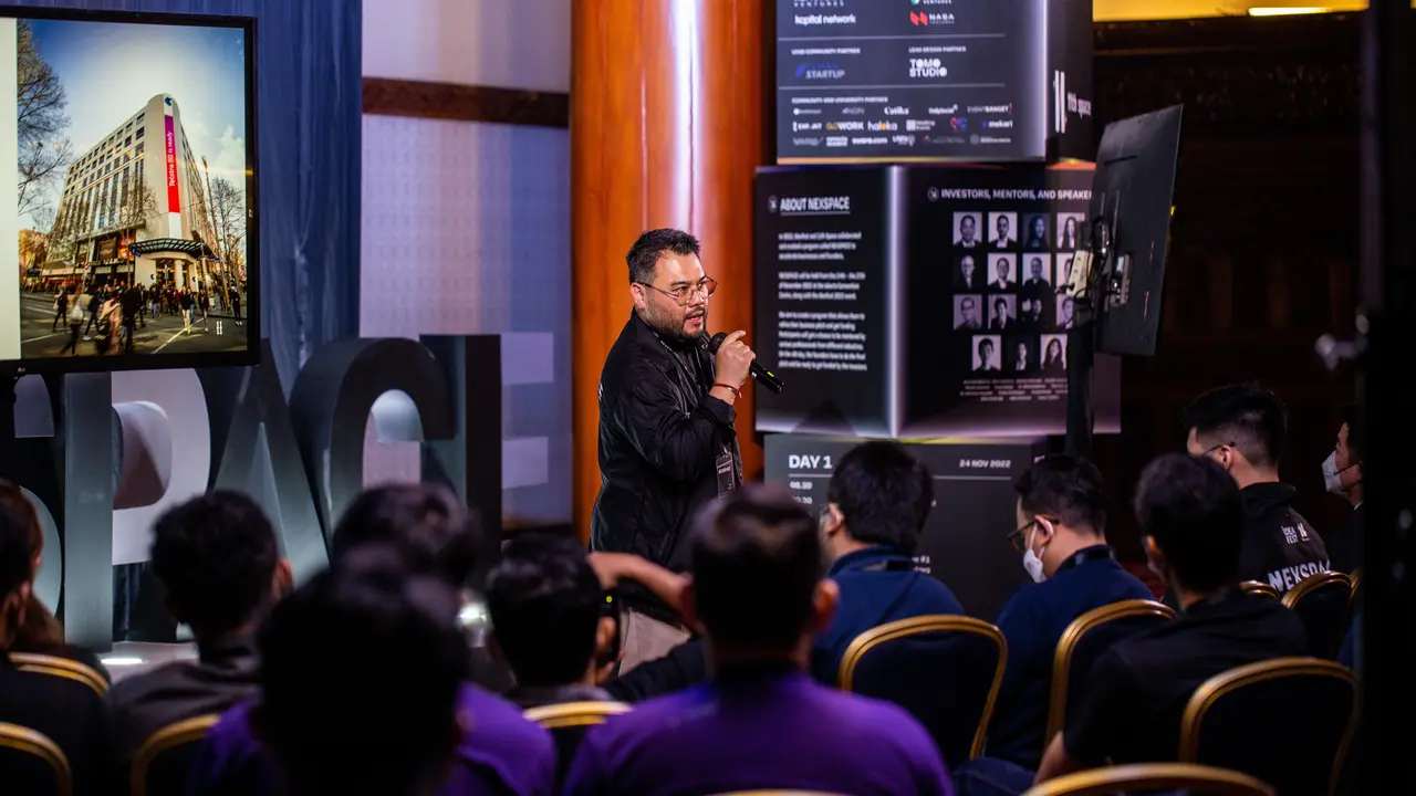 Ivan Tandyo, Founder & Group CEO dari Navanti Holdings mengisi salah satu keynote session. (Dok 11th Space)