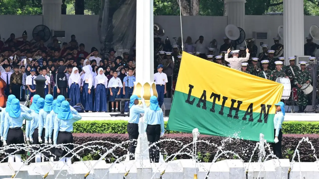 Gladi resik hari kedua persiapan upacara peringatan Hari Ulang Tahun (HUT) ke-80 RI di halaman Istana Merdeka Jakarta, Rabu (12/8/2025).