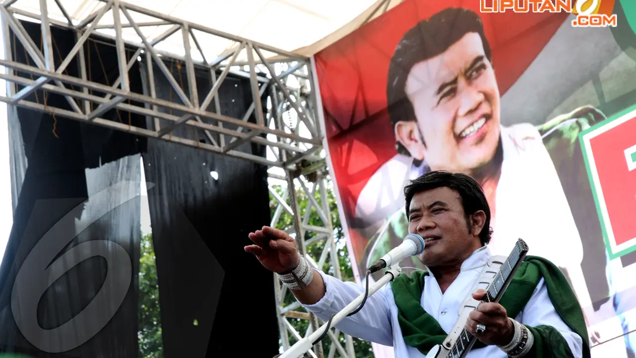 [FOTO] Rhoma Irama Dangdutan Bareng Simpatisan PKB