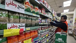 Banyak warga Palestina yang mencari alternatif karena seruan untuk memboikot produk Israel juga berkembang di beberapa negara lain. (Jaafar ASHTIYEH / AFP)