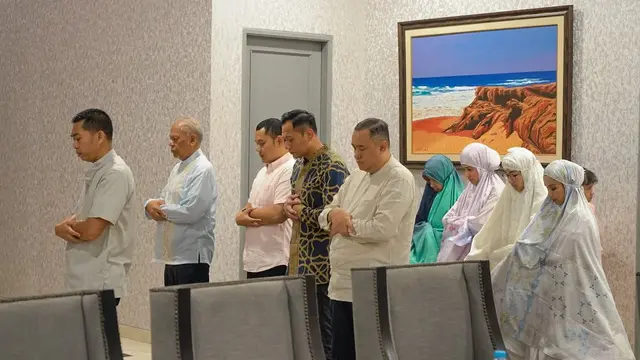 Potret Annisa Pohan saat buka bersama dengan keluarga besar (Sumber: Instagram/@annisayudhoyono)