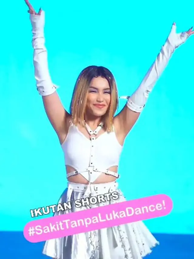 [Fimela] Rilis Single Baru, Ini 6 Potret Ayu Ting Ting yang Berdandan ala K-Pop