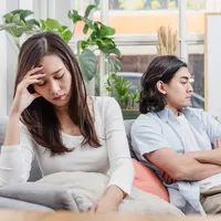 Ilustrasi pasangan bosan/copyrightshutterstock/giggsy25