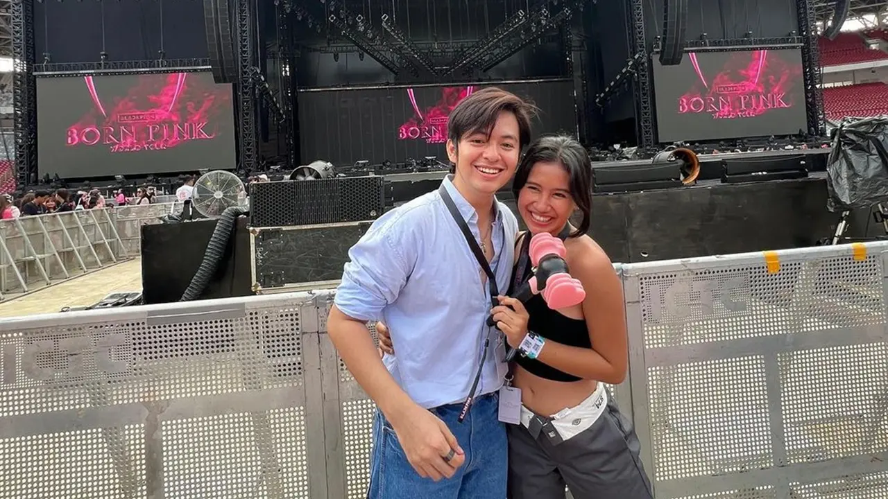 Deretan Pasangan Artis Nonton Konser BLACKPINK, Setia Temani Pacar