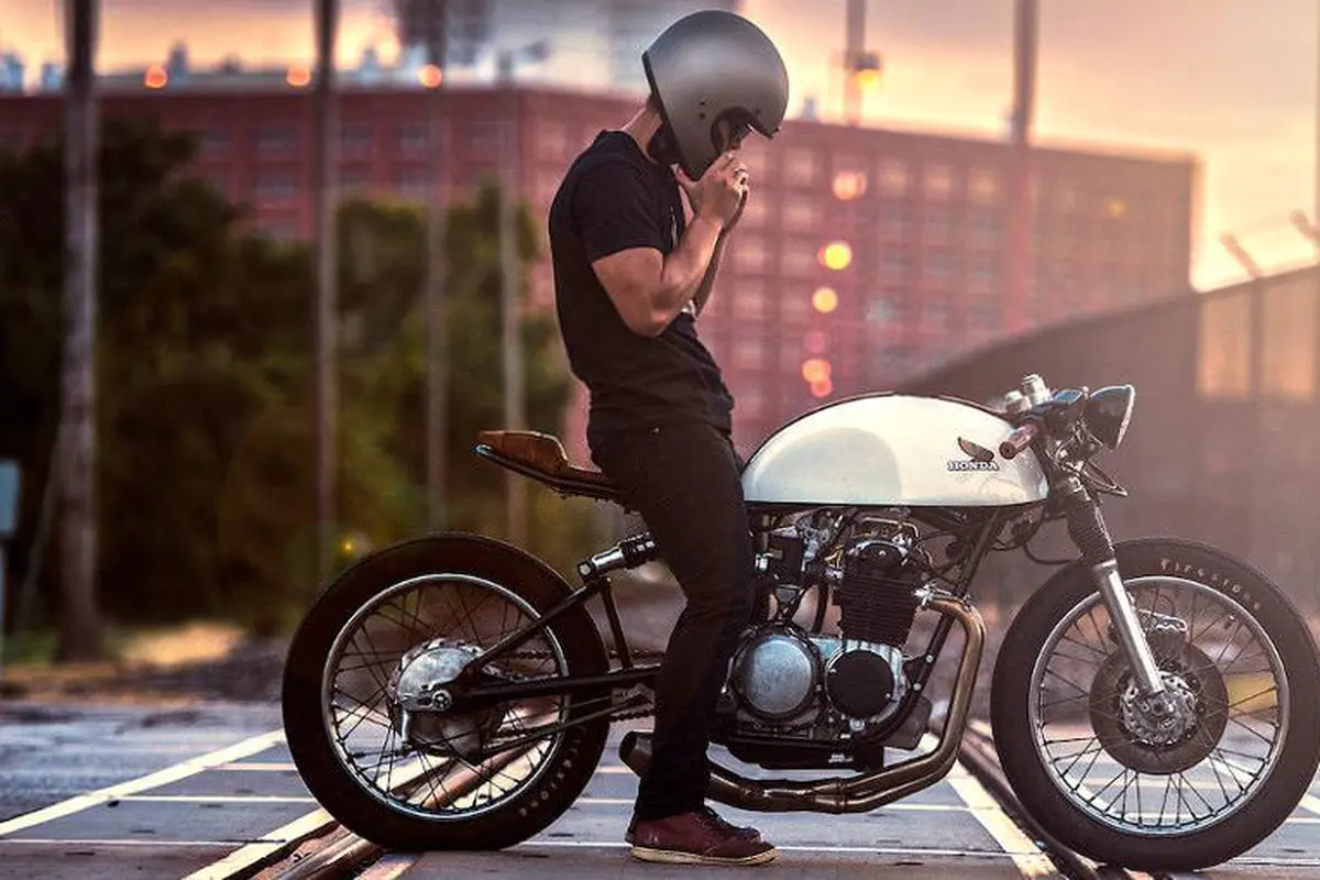 5 Helm yang Harganya Setara Sepeda Motor