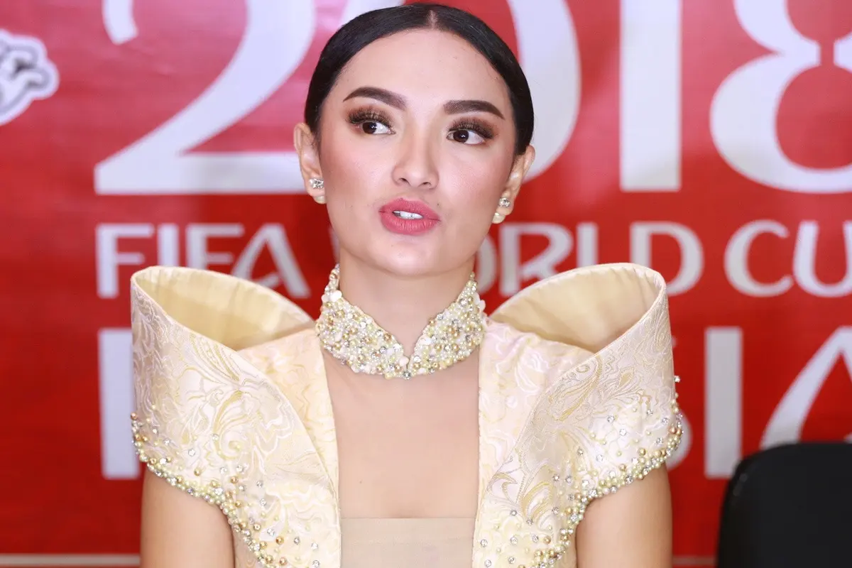 [Bintang] Zaskia Gotik