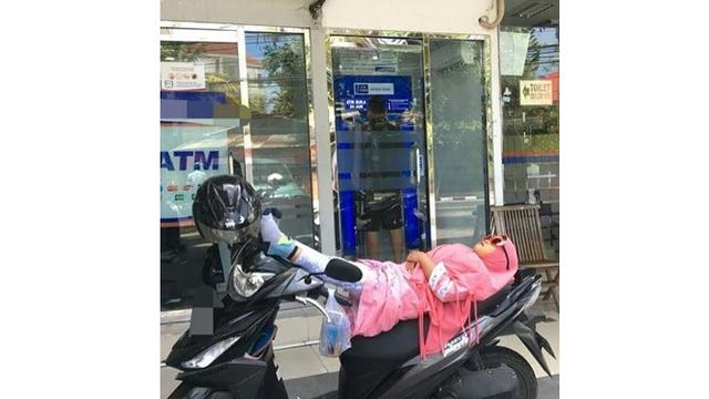 4 Potret Terlalu Ngantuk Tidak Pada Tempatnya Ini Bikin Geleng Kepala