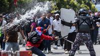 Total ada 26 platform media sosial yang dibekukan pemerintah Nepal sejak Jumat (5/9/2025). (PRABIN RANABHAT/AFP)