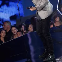 "Ini Semua Sudah Terbongkar Jelas", tulis Calvin Harris di twitternya. Namun postingan tersebut sudah berhasil di hapusnya. (AFP/Bintang.com)