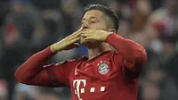 7. Robert Lewandowski  (Dortmund, Bayern Munchen) - 7 Gol. (AFP/Tobias Schwarz)