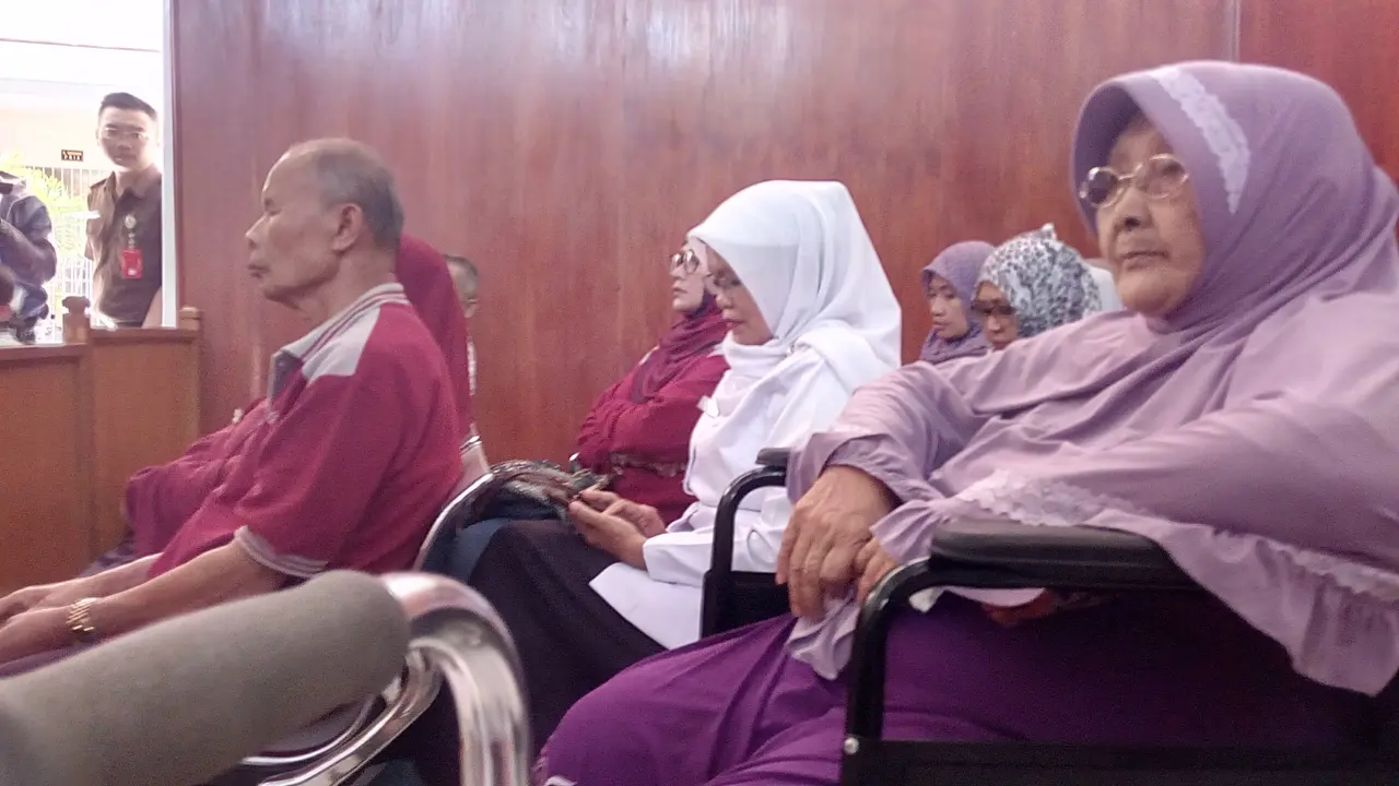 Sidang Putusan Ibu Digugat Anak di PN Garut