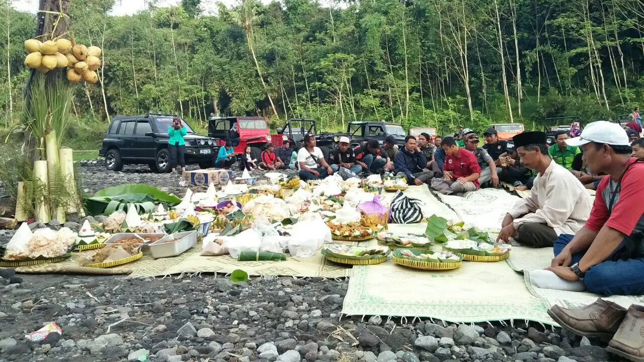 Dapat Rezeki Nomplok, Komunitas Jeep Merapi Gelar Kenduri