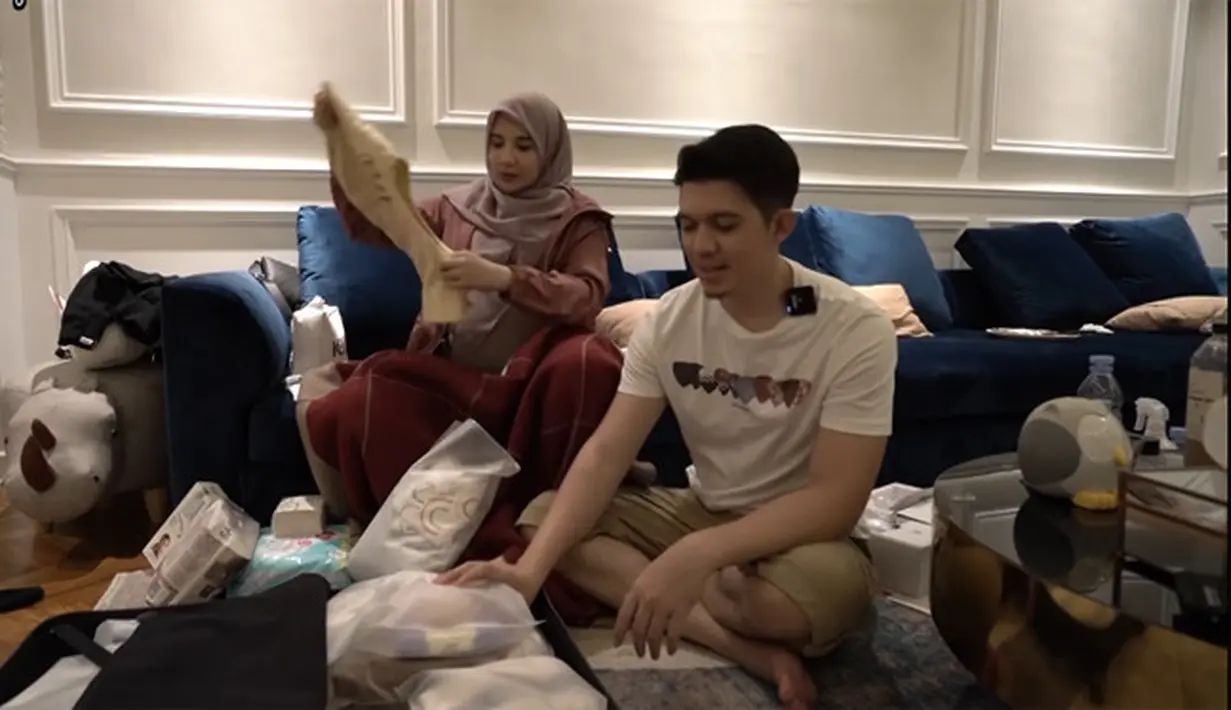 Zaskia Sungkar dan Irwansyah (Youtube/ The Sungkars Family)