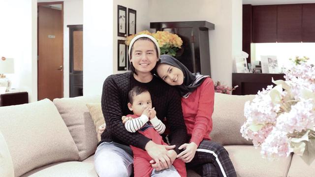 Cut Meyriska dan putranya, Shaquille Kaili Danuarta. (Foto: Instagram @cutratumeyriska)