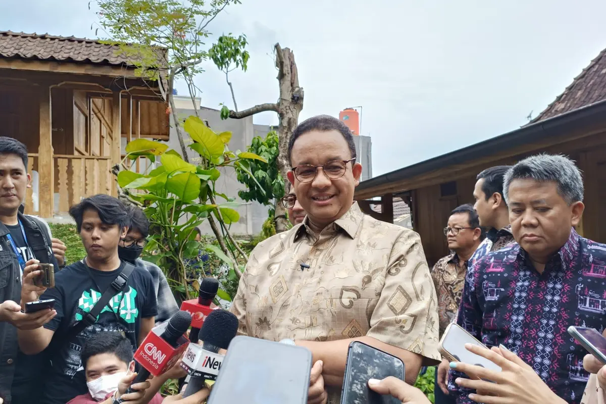 Anies Baswedan Usai Bertemu Tim Kecil di Pendopo