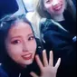 Momo dan Dahyun Twice (Foto: V Live)