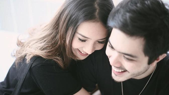 Kebersamaan Anya Geraldine dengan pacar. (Sumber: Instagram/@anyageraldine)