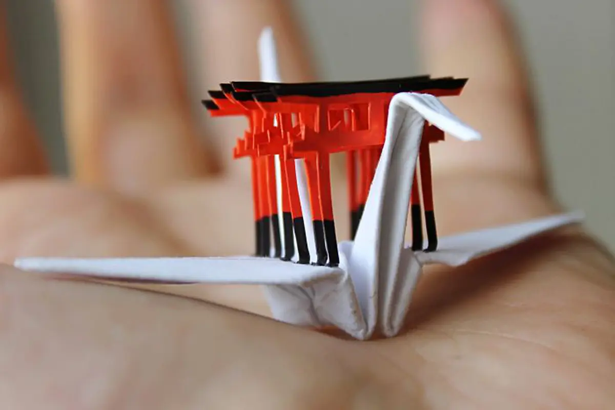 [bintang] Berimajinasi Keliling Dunia Melalui 10 Origami Bangau