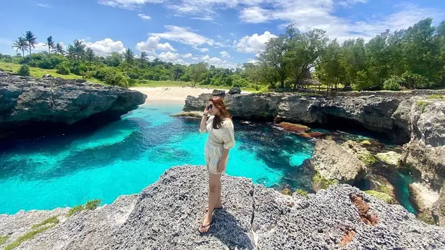 Bulan madu Syifa adik Ayu Ting Ting dengan Nanda Fachrizal (Foto: Instagram/@syifaasyifaaa)