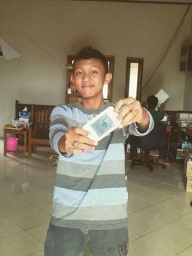 6 Potret Transformasi Denny Caknan, Foto Masa Remaja Dikira Virgoun