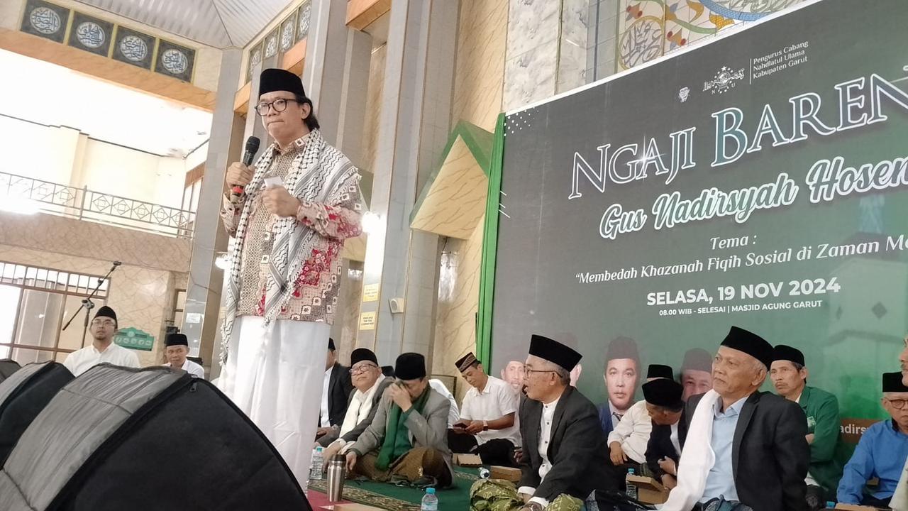 Cendekiawan muda Pengurus Besar Nahdlatul Ulama (PBNU) Gus Nadirsyah Hosen atau Gus Nadir, aktif mengkampanyekan fikih sosial di era medsos. (Liputan6.com/Jayadi Supriadin)