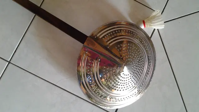 6 Raket Bulu Tangkis Low Budget Ini Bikin Ngakak