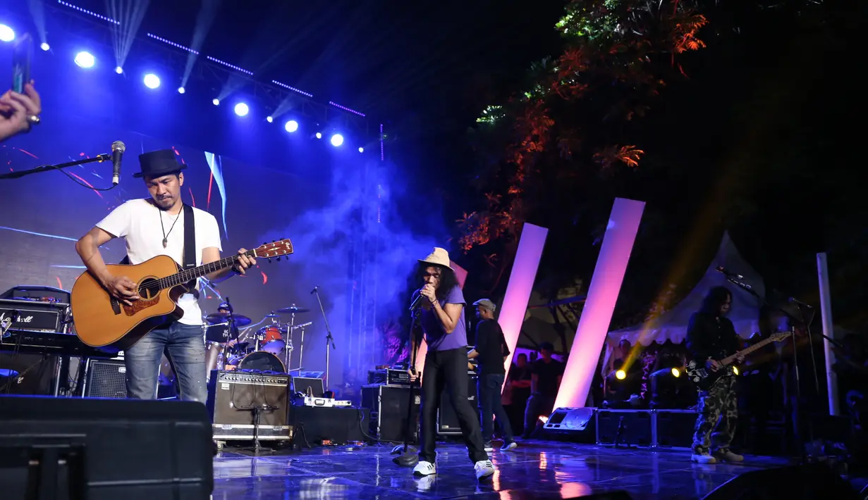 Slank -Konser Solidaritas Indonesia untuk Sulteng