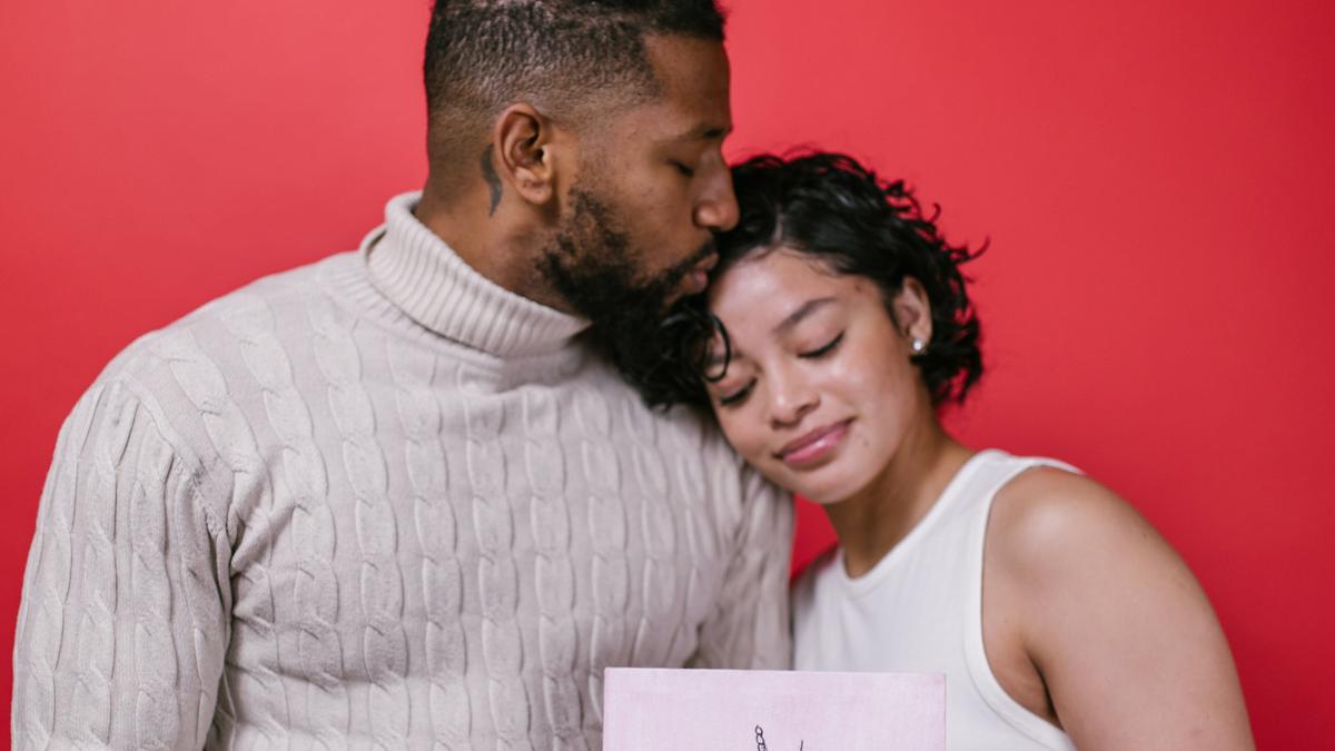 Bukan Sekadar Romantis! 7 Cara Sederhana Tapi Manis Rayakan Valentine Dengan Orang Tersayang