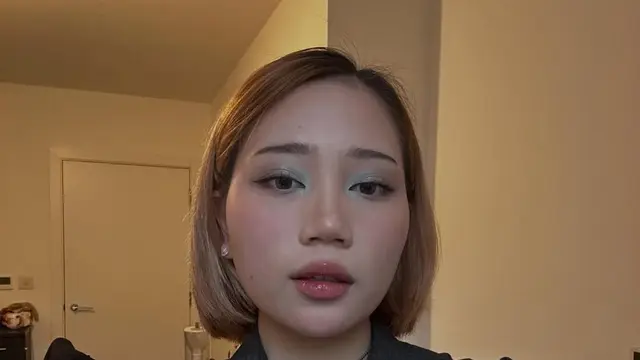 Camillia Laetitia Azzahra, Putri Ridwan Kamil, Tampil Makin Ekspresif dengan Icy Blue Eye Hadiri London Fashion Awards