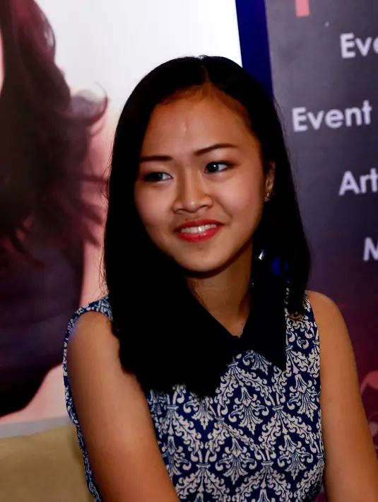 Priscilla Thania berharap single keduanya yang bercerita tentang pengalaman teman dekat yang disakiti dan susah ‘move on’ ini disambut positif oleh pecinta musik di tanah air. (Wimbarsana/Bintang.com)