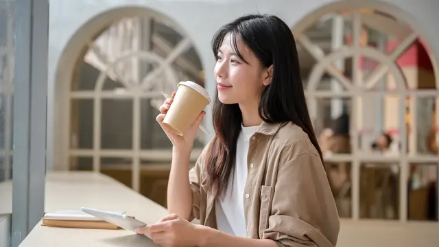 minum kopi santai berpikir mandiri single lajang