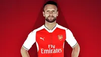 Arsenal resmi memperkenalkan Shkodran Mustafi (Foto: Arsenal)