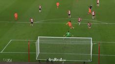 Liverpool kembali ke peringkat tiga klasemen sementara usai mengalahkan tuan rumah Southampton 2-0 dalam laga lanjutan Liga Inggri...