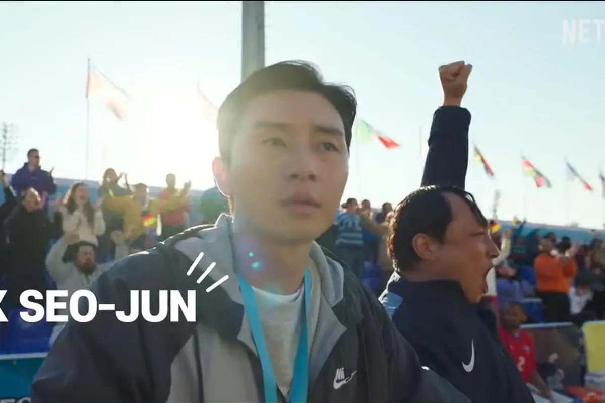 Park Seo Joon dalam film Dream. (Foto: YouTube/Netflix Indonesia)