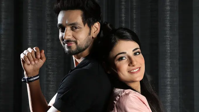 [Bintang] Cara Shakti - Radhika Jalin Chemistry di Ranveer dan Ishani