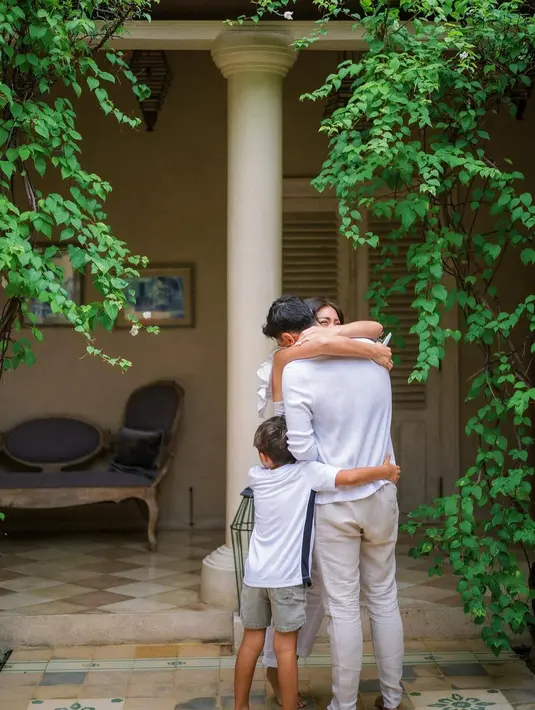 Jessica Iskandar Dilamar Vincent Verhaag (Instagram/inijedar)