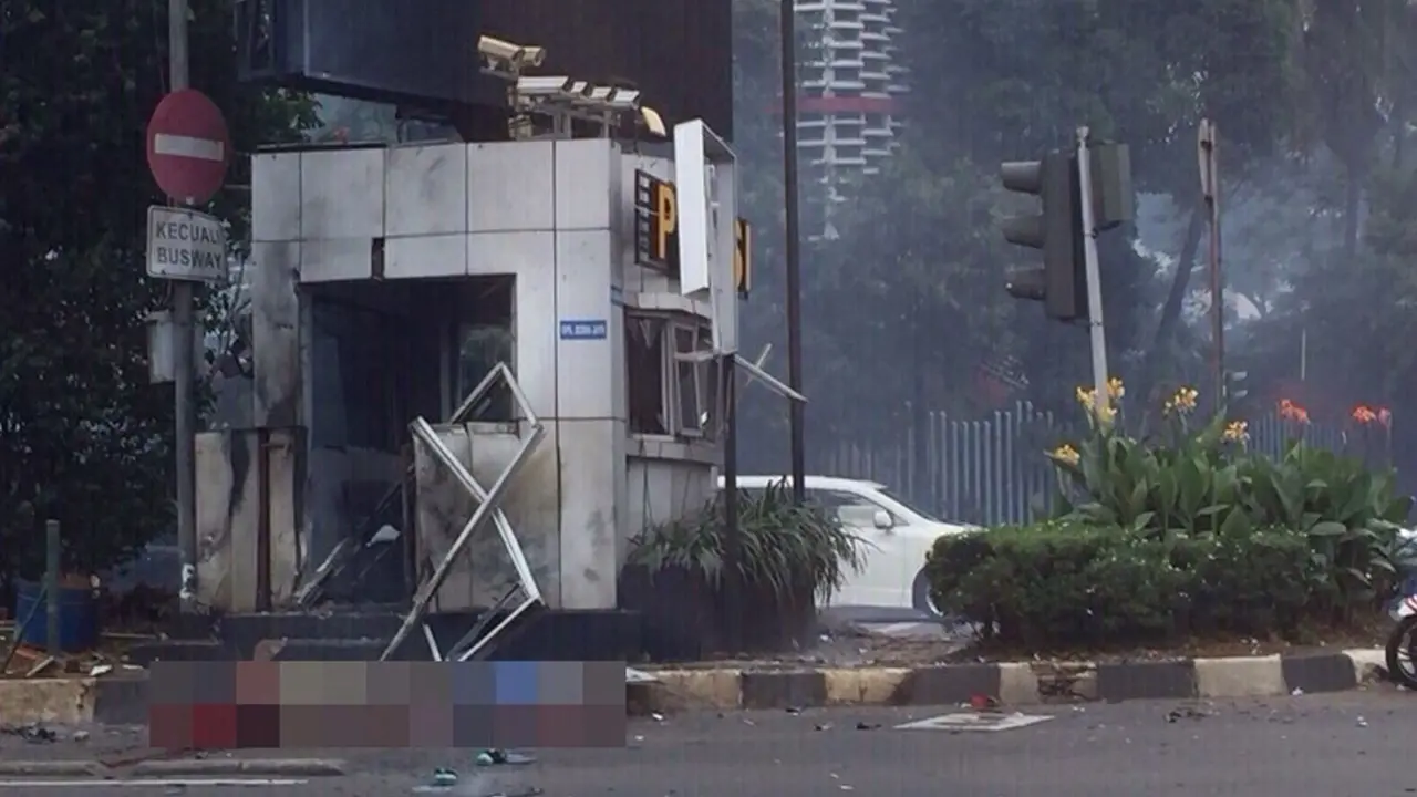 20160114-Foto-foto Ledakan di Pos Polisi Dekat Sarinah Thamrin-Jakarta